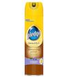 Pledge Wood 5v1 Čistič na nábytok s vôňou levandule 250ml