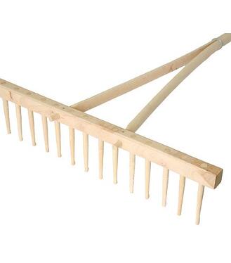 Hrable drevené 14-zubé s násadou